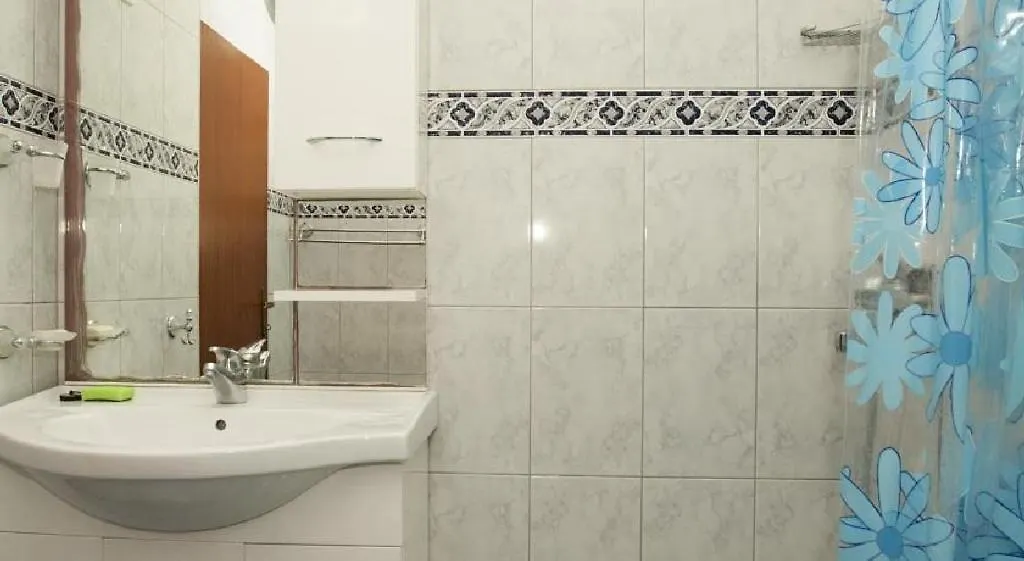 Apartment In Zdrelac With Sea View, Balcony, Air Conditioning, Wi-Fi