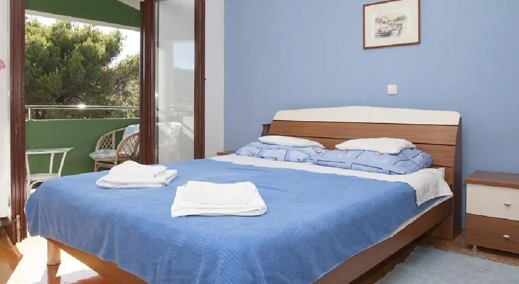 Apartment In Zdrelac With Sea View, Balcony, Air Conditioning, Wi-Fi