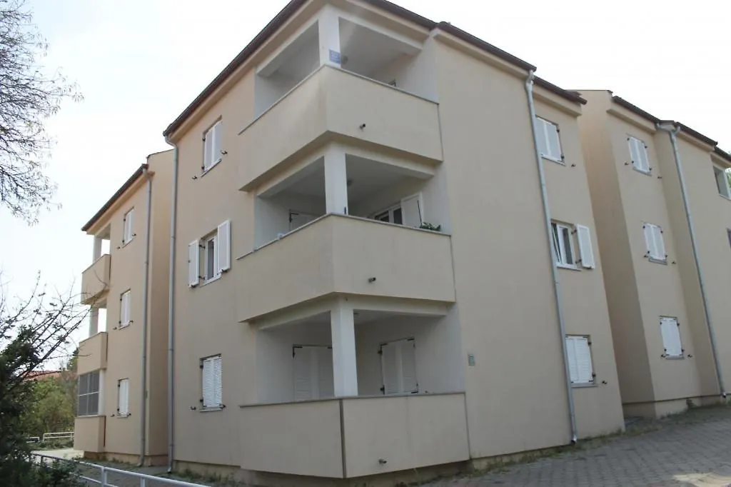 Apartment In Zdrelac With Sea View, Balcony, Air Conditioning, Wi-Fi