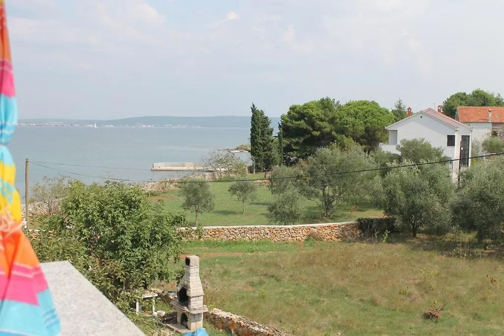 Apartment In Zdrelac With Sea View, Balcony, Air Conditioning, Wi-Fi